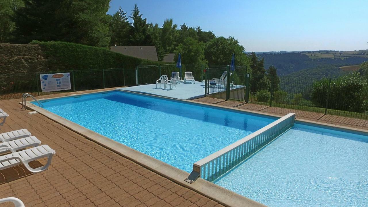 Vvf Aubrac Hotell Chaudes-Aigues Eksteriør bilde