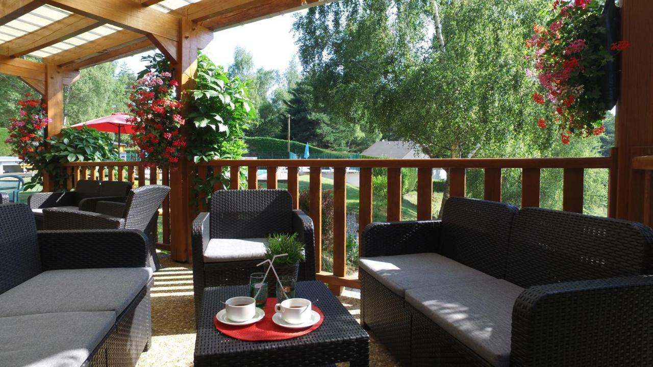 Vvf Aubrac Hotell Chaudes-Aigues Eksteriør bilde